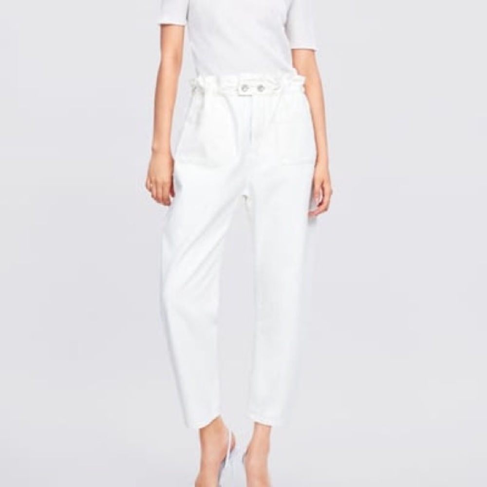 Zara baggy jeans in Ecru